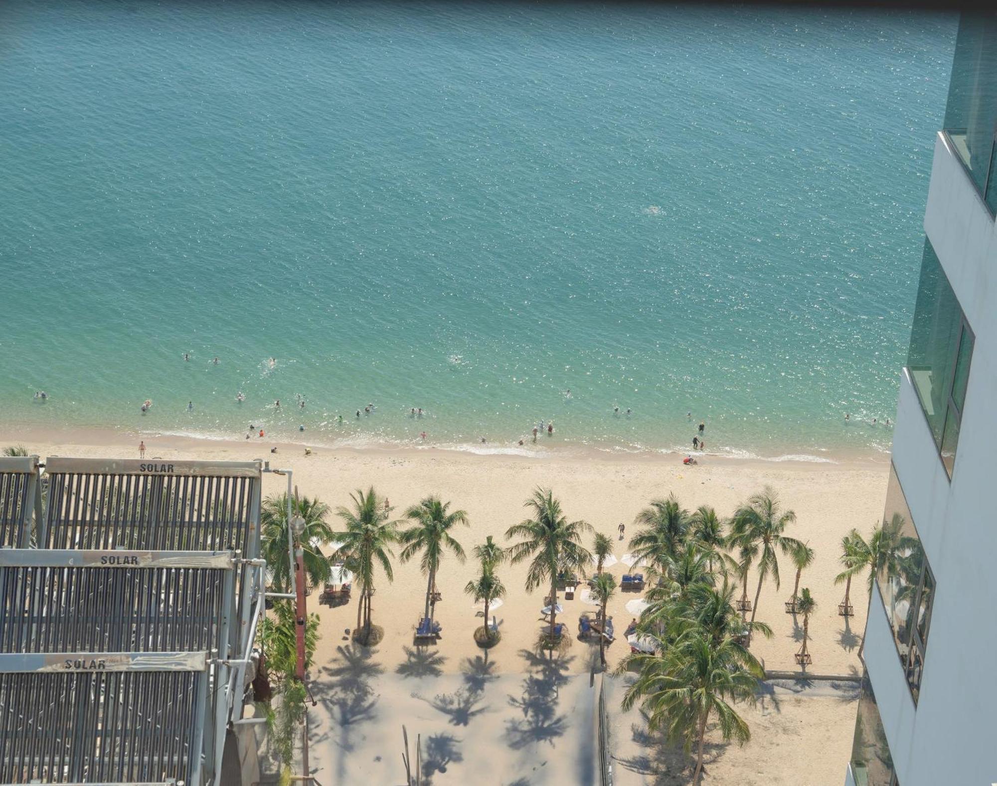 Vesna Hotel Nha Trang Exteriör bild