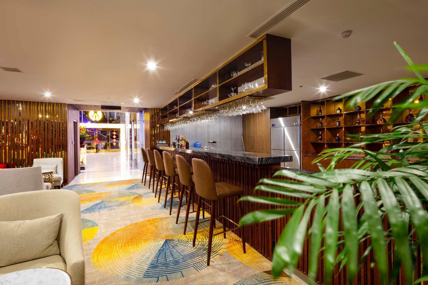 Vesna Hotel Nha Trang Exteriör bild